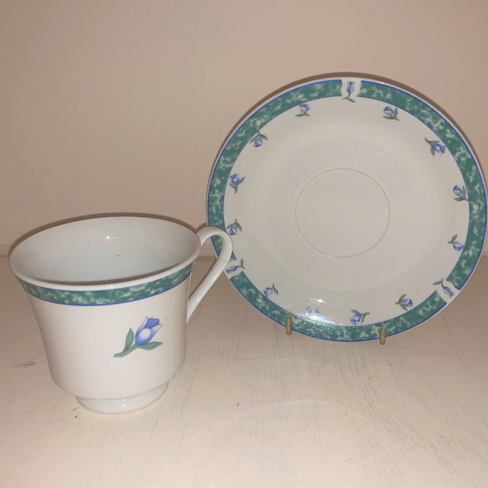 Footed Cup & Saucer Set Coventry Blue by CITATION